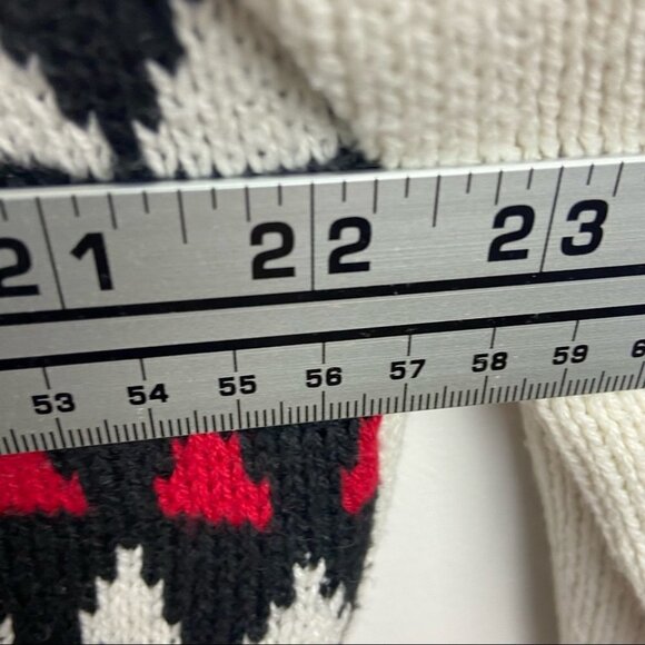 Urban Outfitters BDG Animal Games Pot Leaf Chunky Oversized Sweater Knit Weed L‎ - Picture 13 of 15